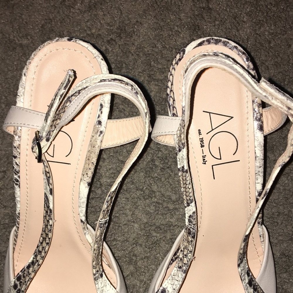 Attilio Giusti Leombruni White and Snake-Print Leather Block Heel Slingbacks - Picture 6 of 8